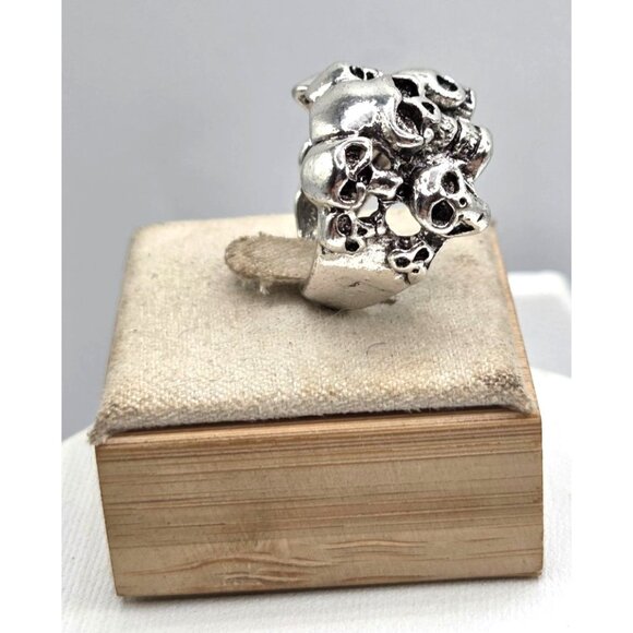 Silver Tone Multi Skull Ring Adjustable Gothic Style Unisex Jewelry - Picture 3 of 4